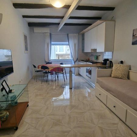 Casa Di Gabri Leilighet Napoli Eksteriør bilde